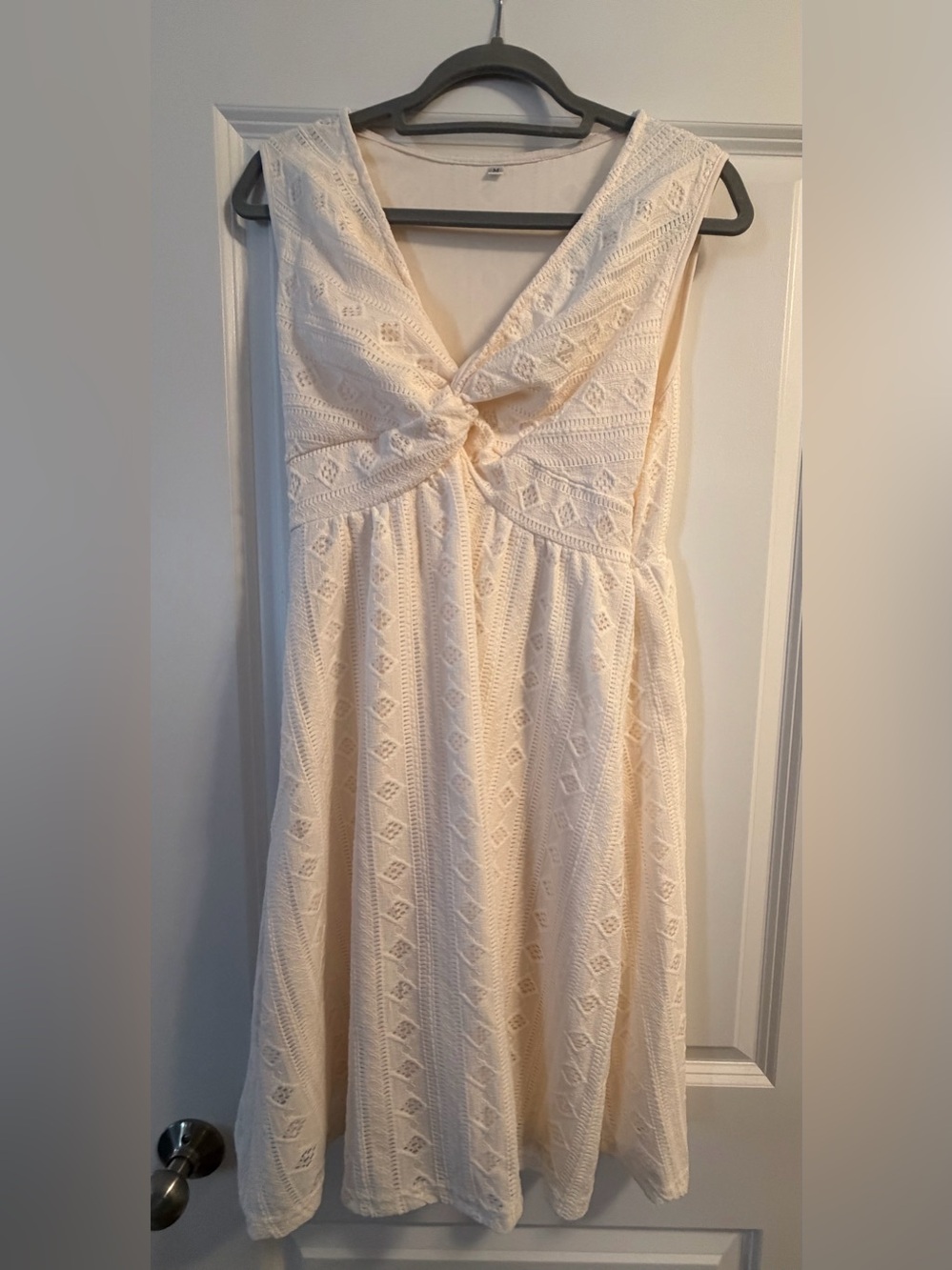 Modlily Beige Tummy Coverage Short Sleeveless V-NeckTwist-Front Lace Dress NWOT